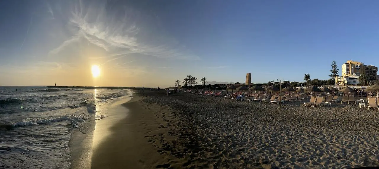Fascinante Hogar En Cabo Pino En Marbella Apartment