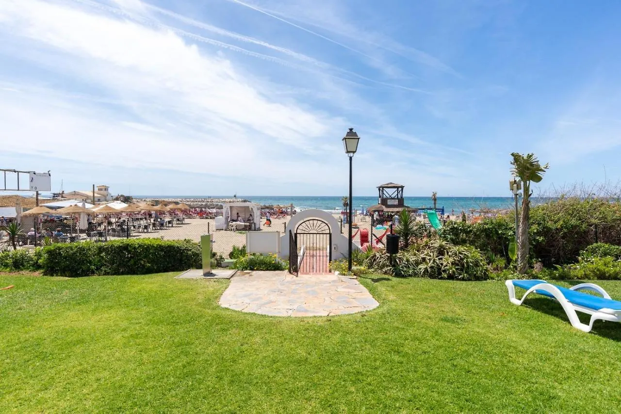 Fascinante Hogar En Cabo Pino En Marbella Apartment