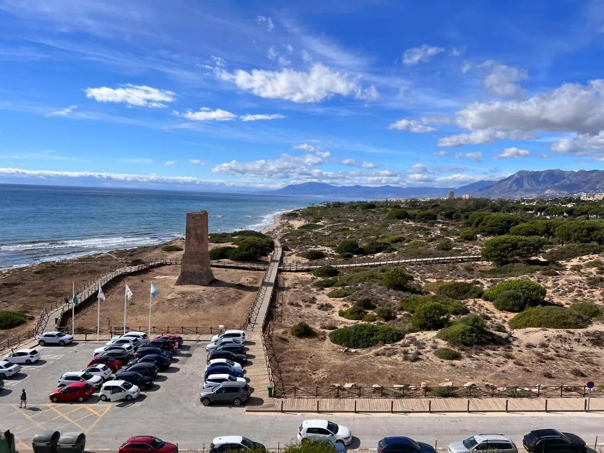 Fascinante Hogar En Cabo Pino En Marbella Apartment
