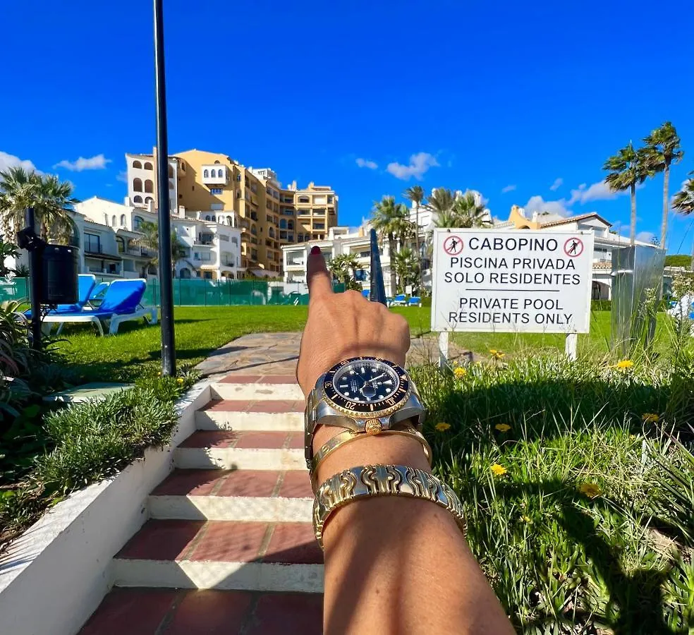 Fascinante Hogar En Cabo Pino En Marbella Apartment