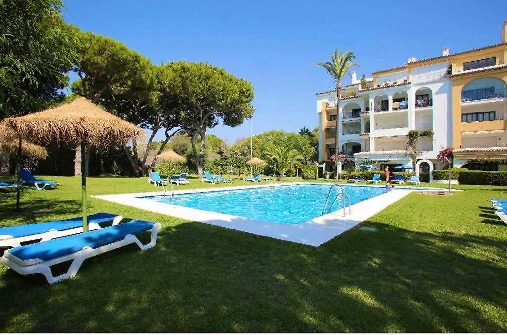 Fascinante Hogar En Cabo Pino En Marbella Apartment Spain