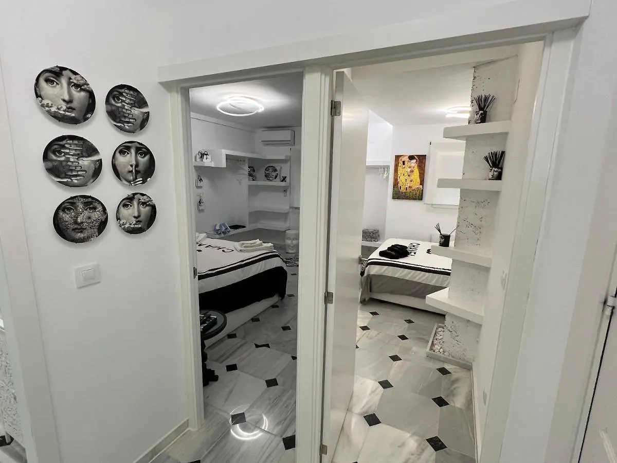 Fascinante Hogar En Cabo Pino En Marbella Apartment Spain