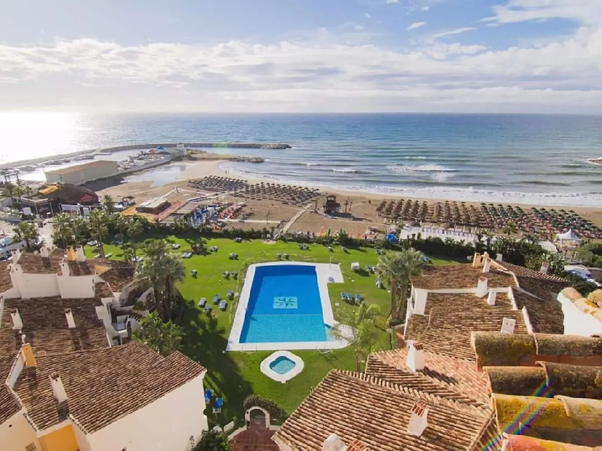 Fascinante Hogar En Cabo Pino En Marbella Apartment