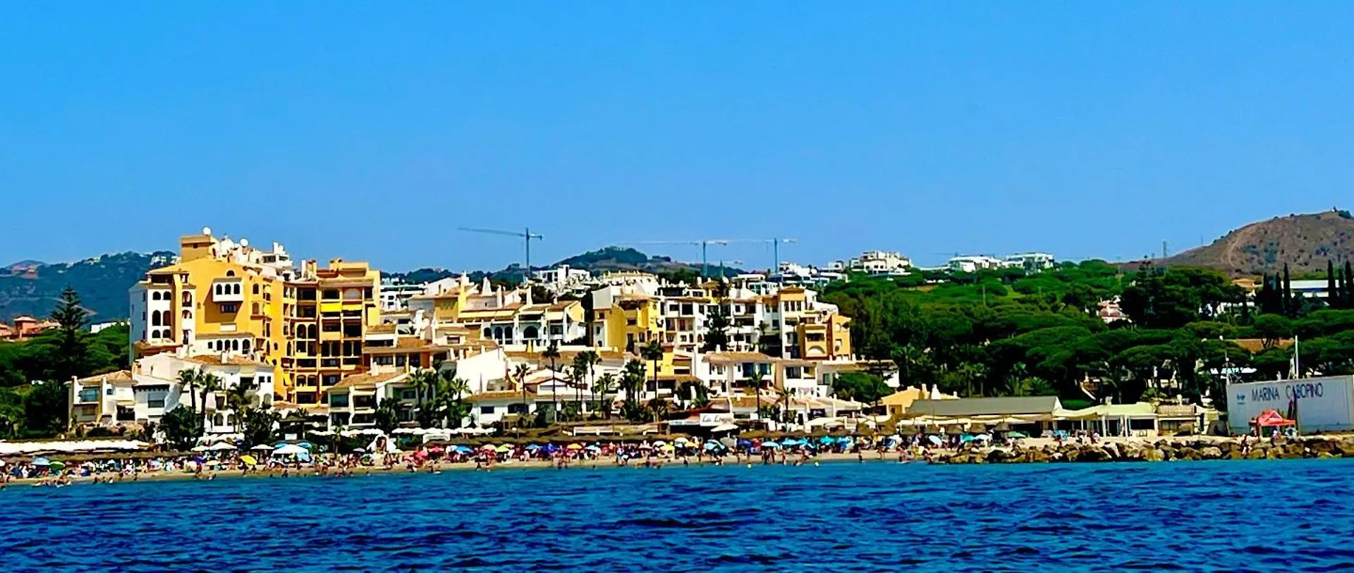 Fascinante Hogar En Cabo Pino En Marbella Apartment Spain